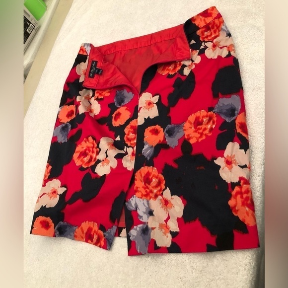 J Crew Factory Pencil Skirt Floral Red Blue White Style 37532 Size 6 - Picture 7 of 16